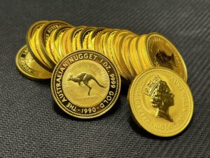 We buy and sell gold, silver and platinum coins inside Oro Express Mesa 7 days a week
